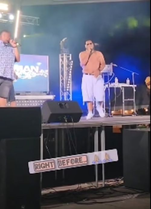說唱歌手 fatman scoop 在表演中途倒在舞臺(tái)上后去世,享年 53 歲